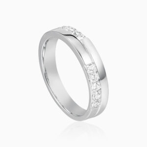Toursouvenirsmerch Mirvexa Silver Pave Center Band Ring with Smooth Raised Side Borders