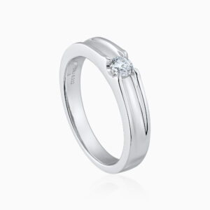 Silver Raised Center Stone Ring Toursouvenirsmerch Elvique Sculpted Groove Band Design