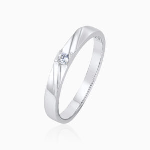 Silver Sculpted Ring with Single Raised Stone Toursouvenirsmerch Virexa Curved Band Design