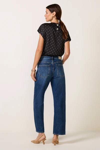 Blue Toursouvenirsmerch Velora Straight Leg Denim Jeans Classic Mid Rise Casual Everyday Fit 3 - Ringjoys Blue Toursouvenirsmerch Velora Straight Leg Denim Jeans Classic Mid Rise Casual Everyday Fit - Image 2